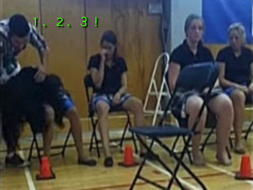 催眠が解けずに師匠を呼び寄せる00