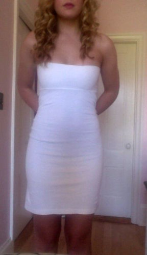 タートルネックをミニドレスに03