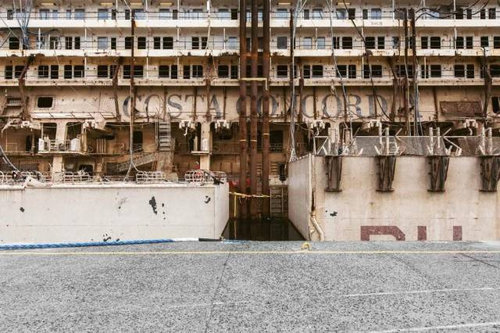 イタリア客船の座礁事故13