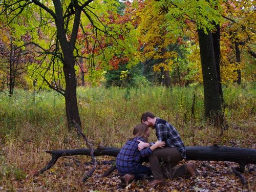 森の中で自動撮影にしてプロポーズ07