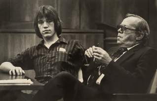 無実の罪で27年服役した男性02