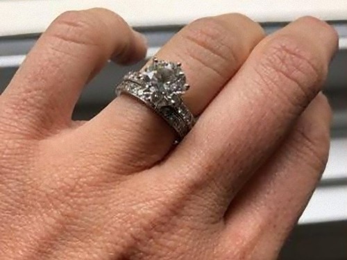 �뺧���ؤ򤦤ä��ꥴ�ߤ˽Ф��Ƥ��ޤä�01