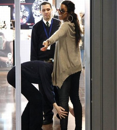 空港チェック03