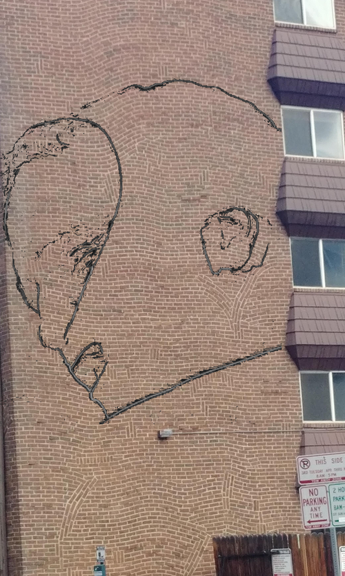 こんなに奇妙なレンガは見たことがない04