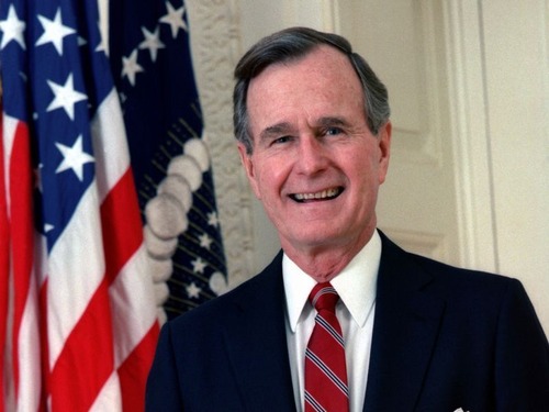 ブッシュ元米大統領、フィリピンの少年を匿名で10年間支援00