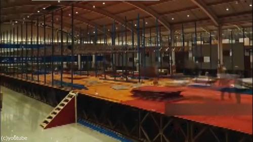 ���ǥ����ʥ����륹�����Ѥ��±���10���Ƿ���06