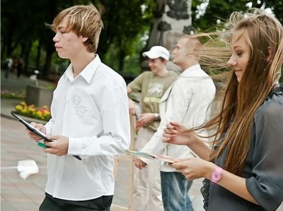 ツイスターゲーム06