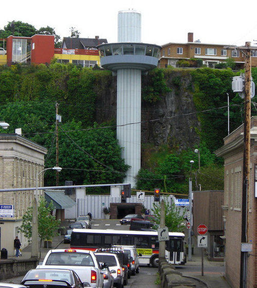 変わった11のエレベーター21