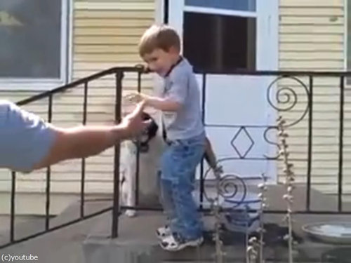 頭が抜けなくなった子供11