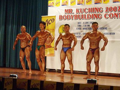 ボディビルダーが日焼けする理由00