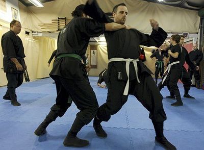 忍者学校の生徒が活躍00