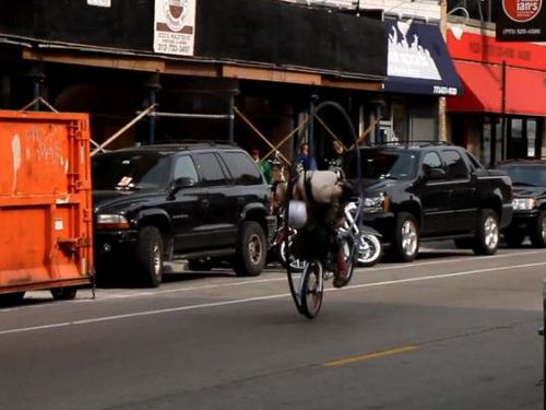 縦に回る自転車01