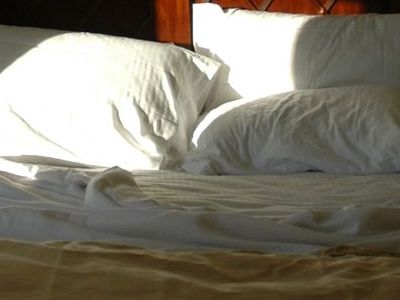 ベッドで目覚め