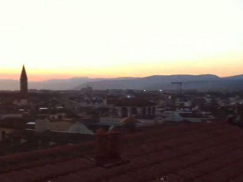 ѥΥޱ򻣱ƤƤ˥ץ饤01