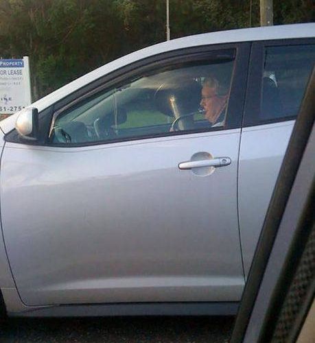 マルチタスクが得意な人々09