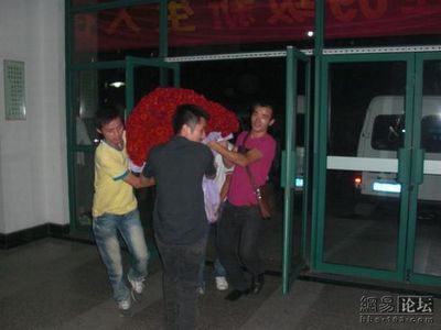 一万本のバラ01