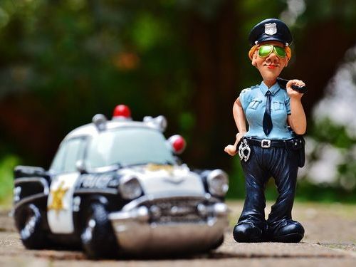 現行犯で捕まりかけた男