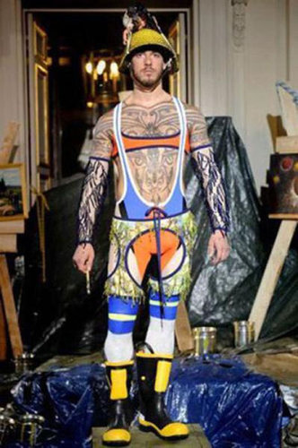 理解不能なファッション01