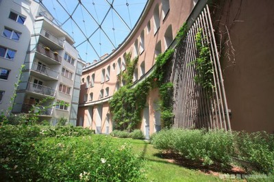 ガスタンク・マンション12