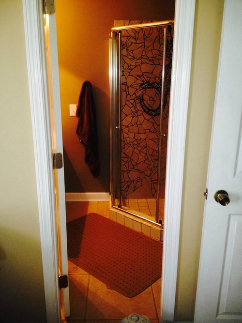 シャワー室の平凡なタイルをクールなデザインに09