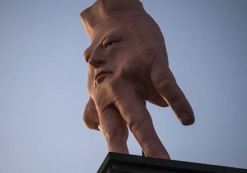 ニュージーランドのシュールな像03