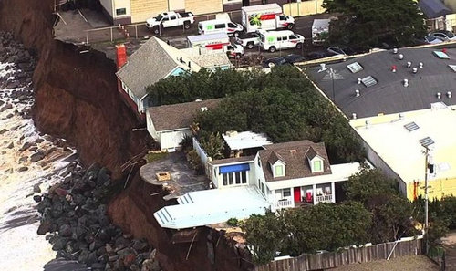 カリフォルニアのアパートが崖っぷち07