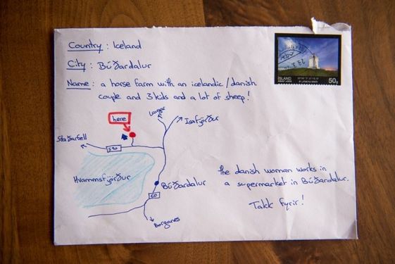 住所も名前もわからなかったので 封筒に地図を描いたら 届いた アイスランド宛の郵便 らばq 住所も名前もわからなかったので 封筒に地図を描いたら 届いた アイスランド宛の郵便 らばq