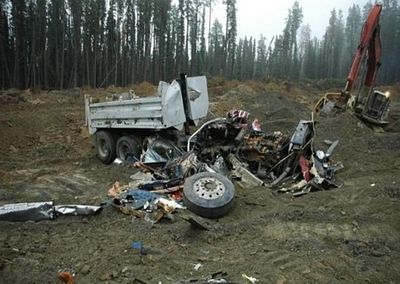 パワーショベルで大暴れ06