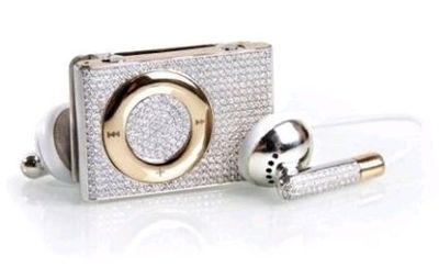 金とダイヤモンドのiPod Shuffle