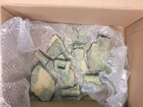 1億円の青銅器、宅配便で送ったら粉々に01