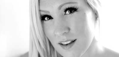 ドバイでキスして逮捕される02