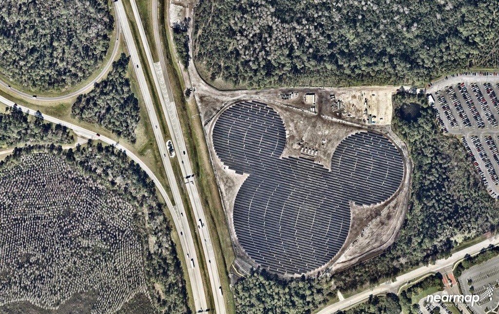 ディズニーワールドは太陽電池パネルさえも とてもディズニーらしいって知ってた らばq ディズニーワールドは太陽電池パネルさえも とてもディズニーらしいって知ってた らばq