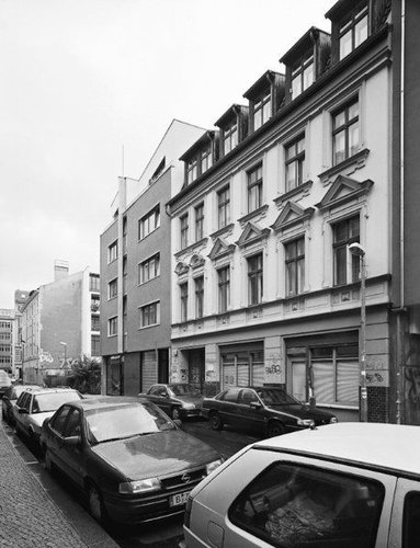 東ドイツの10年の変化22