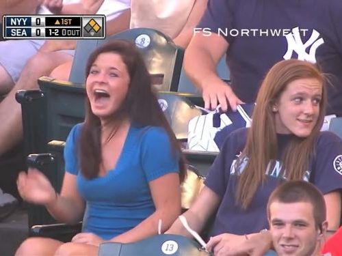 イチローに触れた女性客05