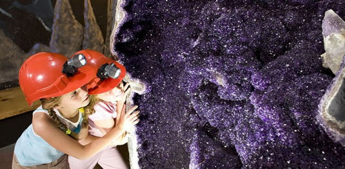 世界最大のアメジスト06