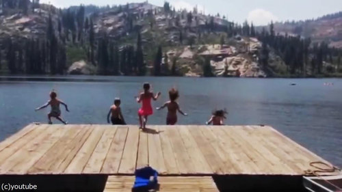 海に飛び込まない少女02