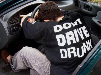 「母親が怖かった」飲酒運転で事故を起こした理由