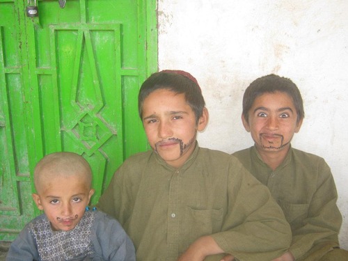 アフガニスタンにサインペン01