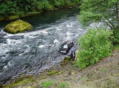 運転中にコーヒーに砂糖は入れてはいけない01