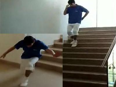 新しすぎる階段の降り方