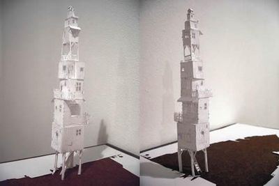 美しく繊細なペーパーアートの世界-高層ビル