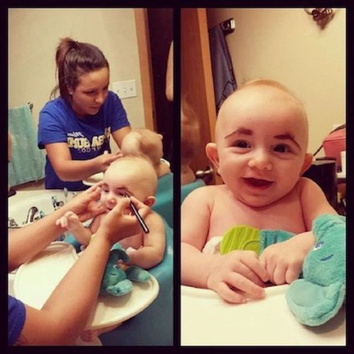 赤ちゃんに眉毛03