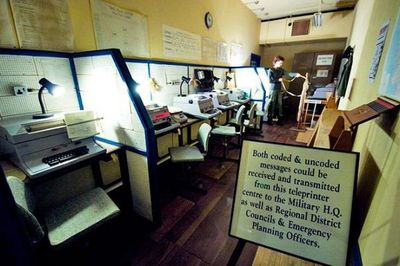 �����åȥ��ɤ���̩�γ˥����륿��20