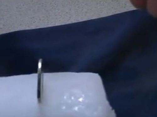 ドライアイスに100円01