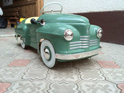 ソ連時代の子ども用のペダル車をレストア02