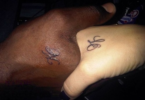 カップルのタトゥー04