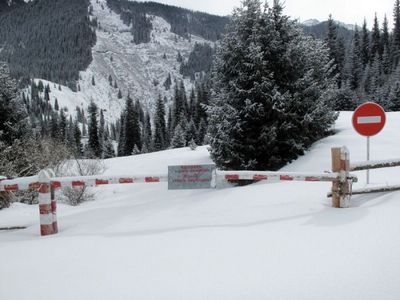 カザフスタンのカインディ湖03