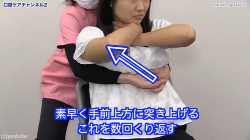 9歳少年、アメが詰まった幼児を「ハイムリック法」で救う05