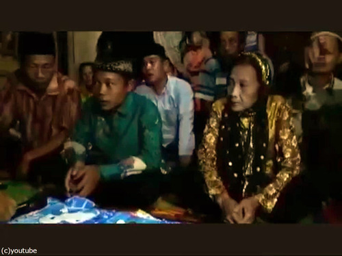 16歳少年と71歳女性が結婚01