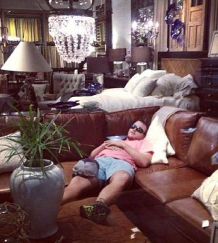 買い物に付き合った男たち12